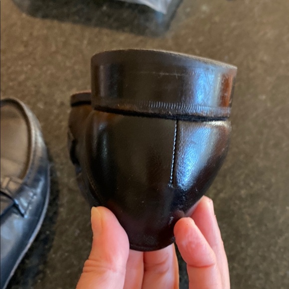 Men's Black Leather Loafers with Tassels - Picture 5 of 7